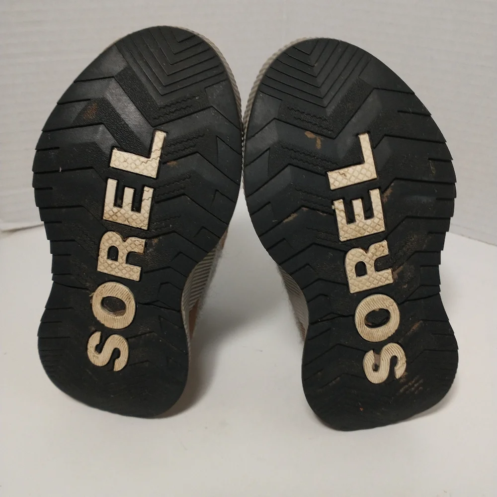 Sorel Out N About Waterproof Boots, Hook And‎ Loop Closure, Brown, Size 9